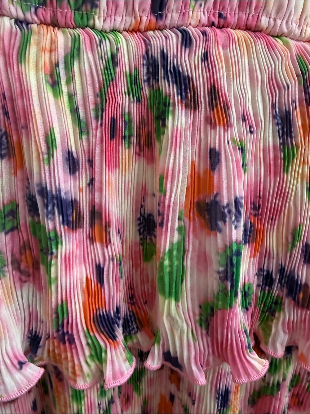 NWT Pink Tiered Floral Maxi Dress - Size L - Picture 2 of 4